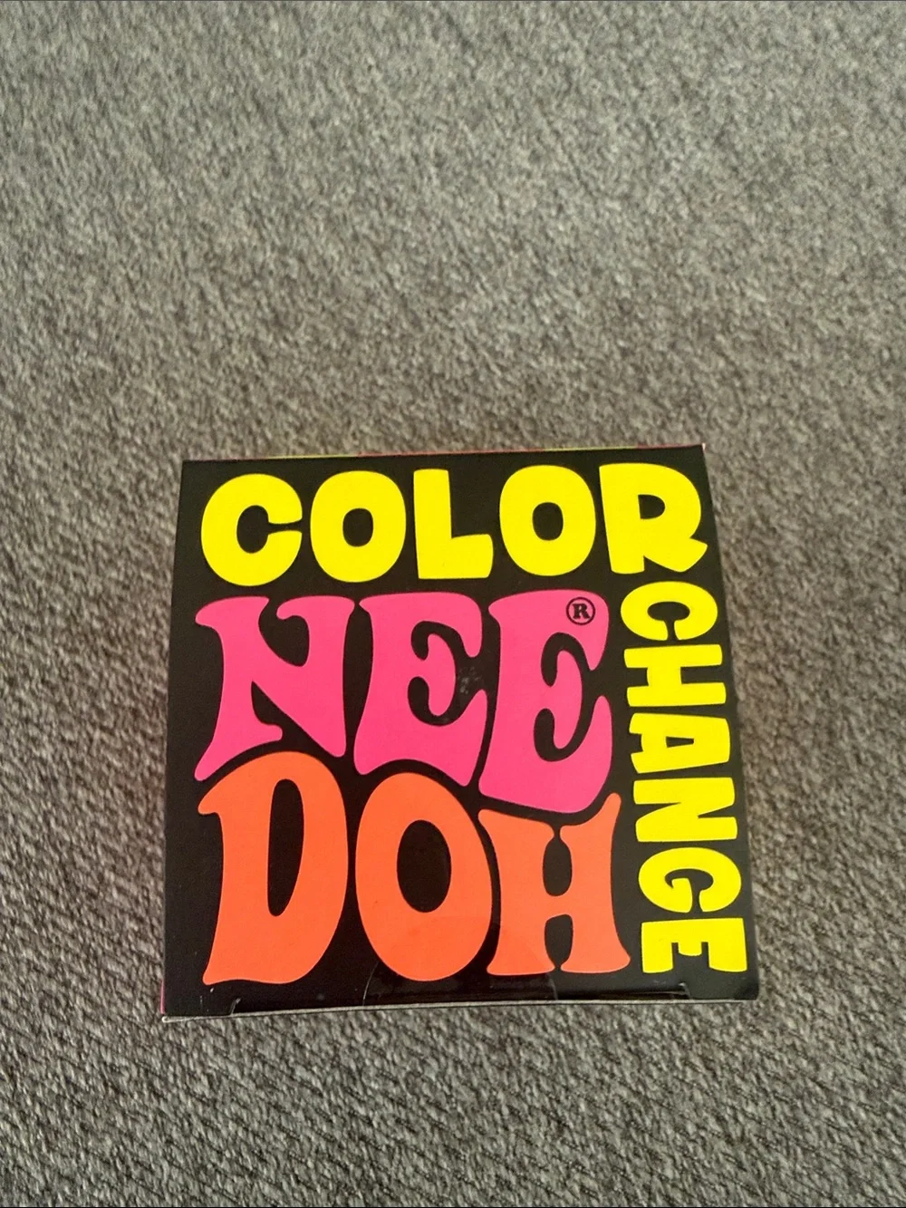 NIB Needoh Color Change Squishy Ball - Yellow
